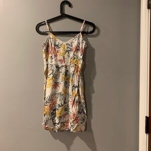h&m embroidered lyocell blend dress Lyocell Blend Dress, H&M Small, NWT